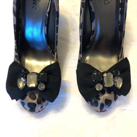 ❗️LAST CHANCE❗️🌵3/$25 Candie’s Arty Leopard Heels - Picture 4 of 10